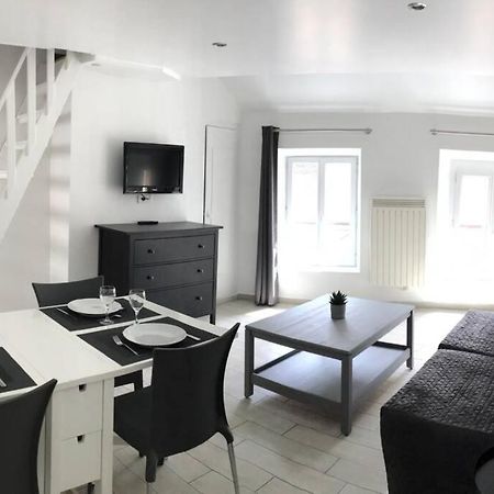 Duplex Bellifontain Au Coeur De Fontainebleau Apartment Екстериор снимка
