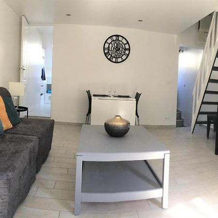 Duplex Bellifontain Au Coeur De Fontainebleau Apartment Екстериор снимка