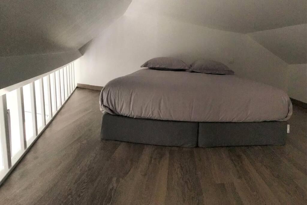 Duplex Bellifontain Au Coeur De Fontainebleau Apartment Екстериор снимка